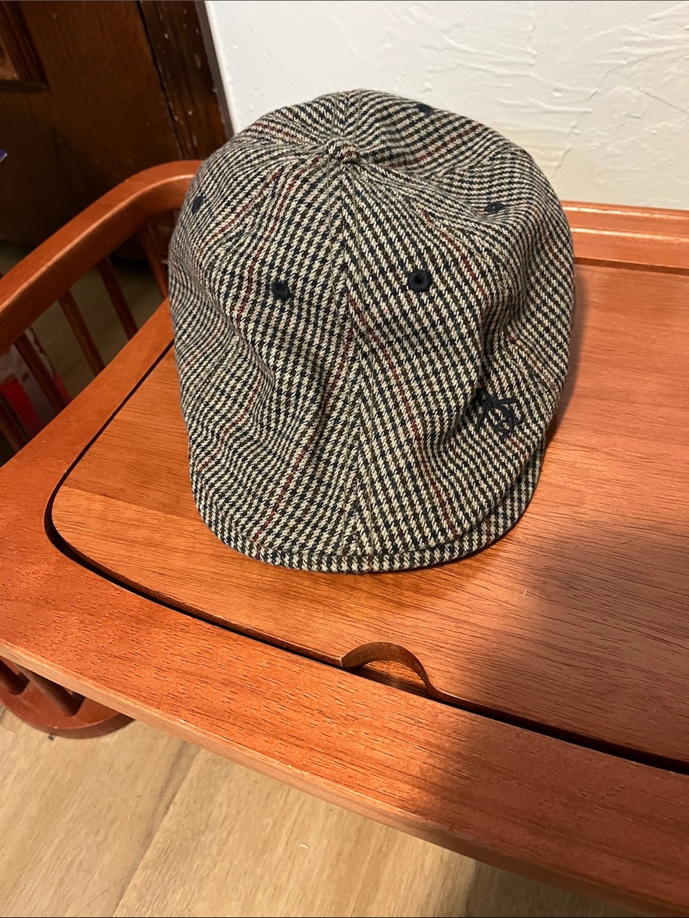 Original Penguin Herringbone Cap in Tan, Black and Red Accent